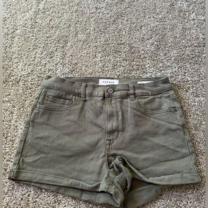 Army green pac sun shorts